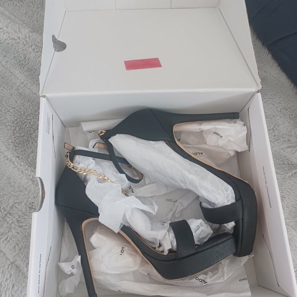 Aldo ScarletteChain Black Stilettos - Picture 3 of 7